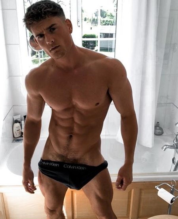 Onlyfans alexchov Someone Leaked