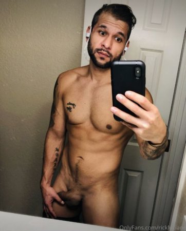 OnlyFans - Rick Luciano (rickluciano) [20 videos]