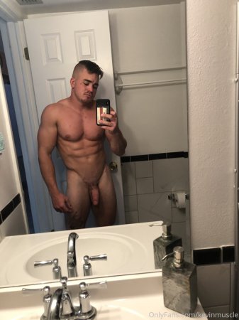 OnlyFans - kevinmuscle