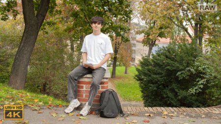 Bernie Bagel RAW - GONZO